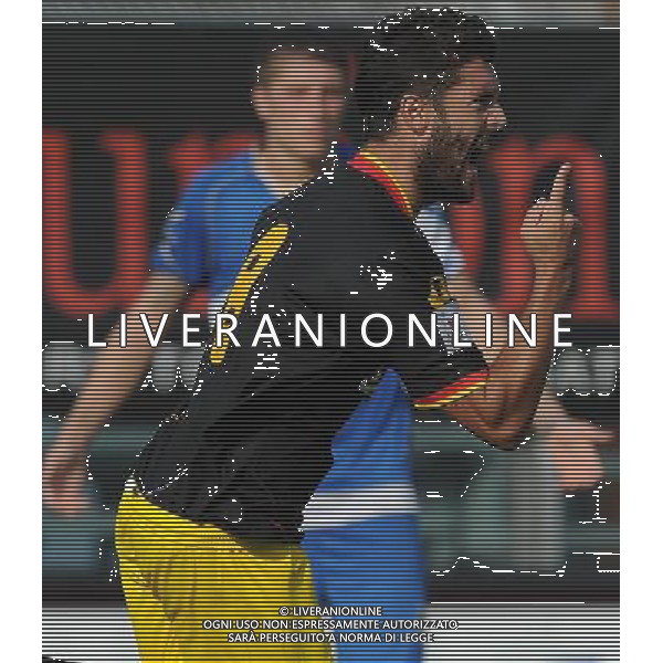 Campionato di Calcio Lega Pro Prima Divisione Girone A 2012/2013 5Â°Giornata Como - 07.10.2012 Como-Lecce Nella Foto:De Rose Francesco esultanza /Ph.Vitez-Ag. Aldo Liverani
