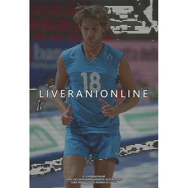 MASNAGO (VA) 9/8/2004 PALAIGNIS ULTIMI ALLENAMENTI DELLA NAZIONALE DI PALLAVOLO PRIMA DELLA PARTENZA PER LE OLIMPIADI DI ATENE NELLA FOTO MATEJ CERNIC FOTO MARIO ROMANO/AG ALDO LIVERANI 