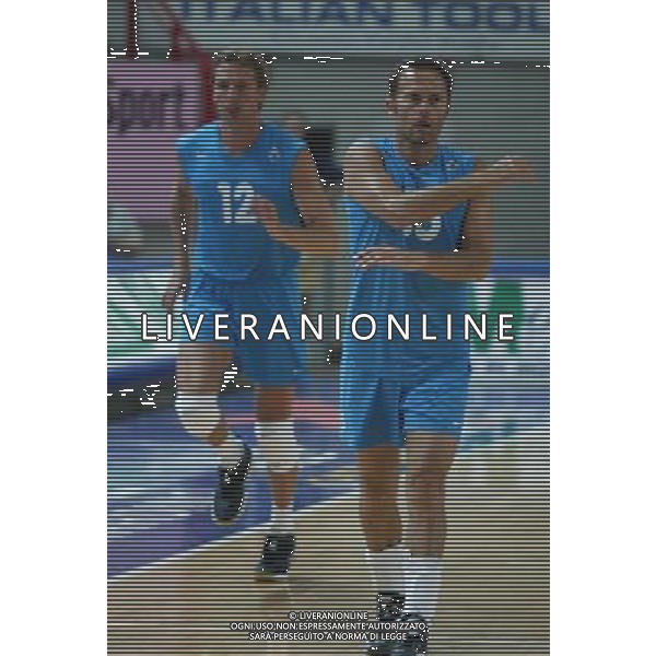 MASNAGO (VA) 9/8/2004 PALAIGNIS ULTIMI ALLENAMENTI DELLA NAZIONALE DI PALLAVOLO PRIMA DELLA PARTENZA PER LE OLIMPIADI DI ATENE NELLA FOTO PAOLO TOFOLI FOTO MARIO ROMANO/AG ALDO LIVERANI 