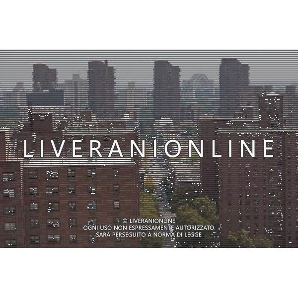 Densely packed apartment buildings in the Harlem neighborhood in New York seen on Saturday, October 6, 2012. (å Richard B. Levine) ©photoshot/AGENZIA ALDO LIVERANI SAS - ITALY ONLY - EDITORIAL USE ONLY