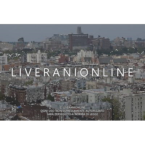 Densely packed apartment buildings in the Harlem neighborhood in New York seen on Saturday, October 6, 2012. (å Richard B. Levine) ©photoshot/AGENZIA ALDO LIVERANI SAS - ITALY ONLY - EDITORIAL USE ONLY