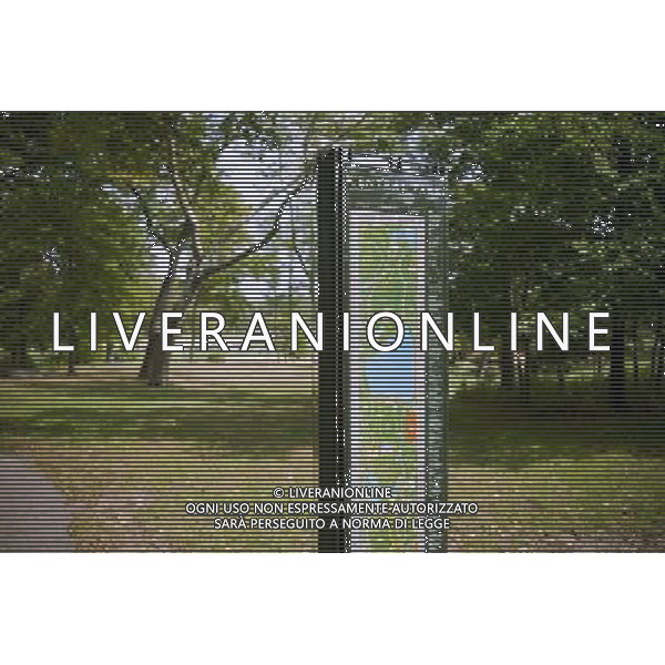 A map and wayfinding sign is seen in Central Park in New York on Saturday, October 6, 2012. (å Richard B. Levine) ©photoshot/AGENZIA ALDO LIVERANI SAS - ITALY ONLY - EDITORIAL USE ONLY