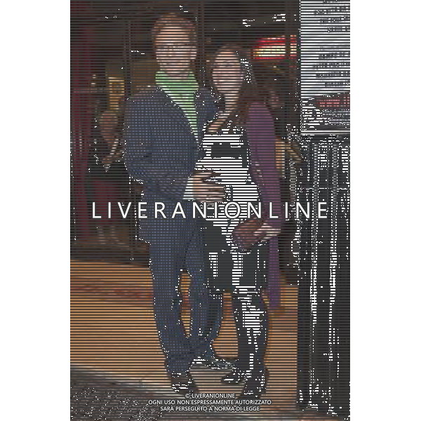 Roma - 09/10/2012 - Teatro Sistina - Prima nazionale del musical \' W Zorro \' di Stefano D\'Orazio e musiche di Roby Facchinetti - nella foto: Michele Carfora e la fidanzata Azzurra å© Fabrizio Corradetti - Ag. Aldo Liverani sas