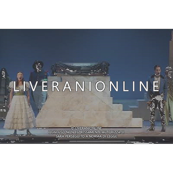 Roma - 09/10/2012 - Teatro Sistina - Prima nazionale del musical \' W Zorro \' di Stefano D\'Orazio e musiche di Roby Facchinetti - nella foto: Un momento dello spettacolo å© Fabrizio Corradetti - Ag. Aldo Liverani sas