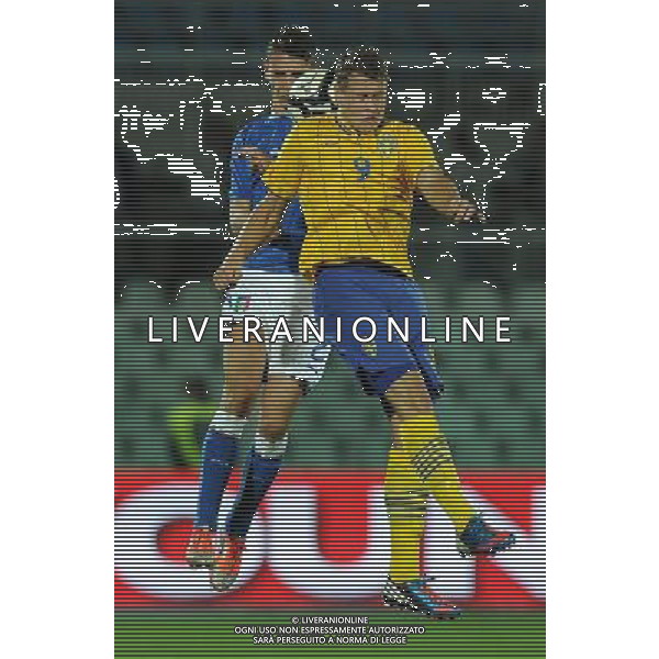 Qualificazioni ai Campionati Europei Under 21 Play-off Andata Pescara - 12.10.2012 Italia-Svezia Nella Foto:Claesson-De Sciglio /Ph.Vitez-Ag. Aldo Liverani