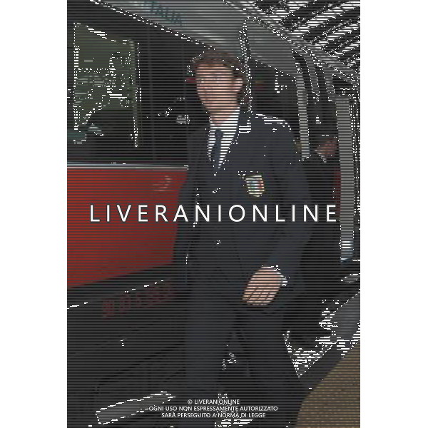 MILANO STAZIONE CENTRALE 15/10/2012 ARRIVO NAZIONALE ITALIANA DI CALCIO PER L\'INCONTRO CON LA DANIMARCA QUALIF BRASILE 2014 NELLA FOTO RICCARDO MONTOLIVO FOTO MARIO ROMANO-AG ALDO LIVERANI S A S