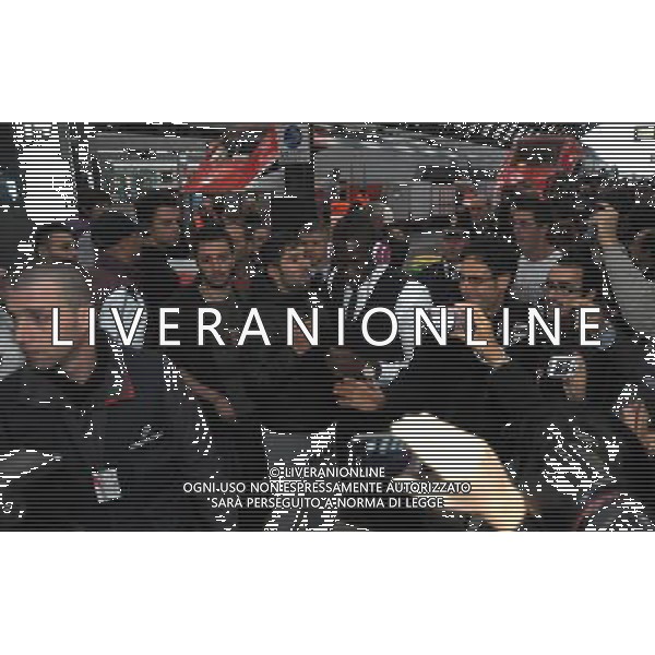 MILANO STAZIONE CENTRALE 15/10/2012 ARRIVO NAZIONALE ITALIANA DI CALCIO PER L\'INCONTRO CON LA DANIMARCA QUALIF BRASILE 2014 NELLA FOTO MARIO BALOTELLI FOTO MARIO ROMANO-AG ALDO LIVERANI S A S