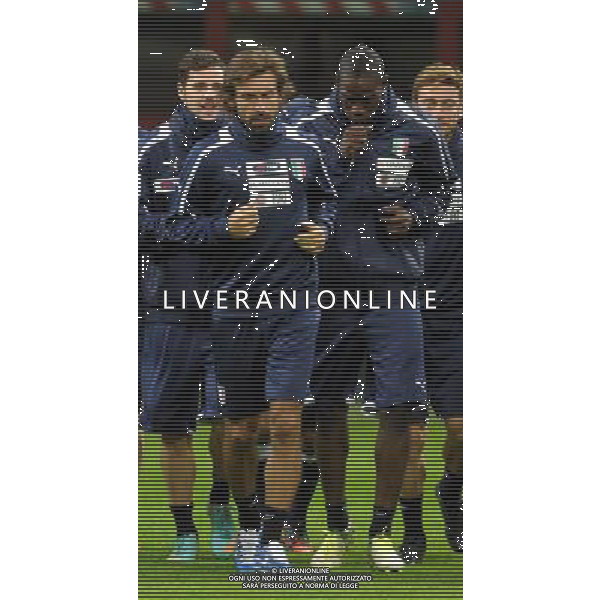 MILANO 15/10/2012 STADIO MEAZZA ALLENAMENTO DELLA NAZIONALE ITALIANA DI CALCIO NELLA FOTO BALOTELLI-PIRLO FOTO ROMANO/AG ALDO LIVERANI