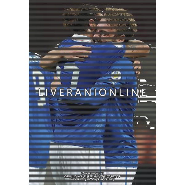 Qualificazioni ai Campionati Mondiali di Calcio Brasile FIFA 2014 Gruppo B Milano- 16.10.2012 Italia-Danimarca Nella Foto:de rossi esulta con osvaldo /Ph.Vitez-Ag. Aldo Liverani
