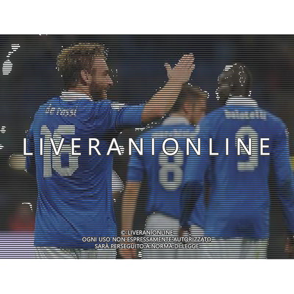 Qualificazioni ai Campionati Mondiali di Calcio Brasile FIFA 2014 Gruppo B Milano- 16.10.2012 Italia-Danimarca Nella Foto:de rossi esulta /Ph.Vitez-Ag. Aldo Liverani