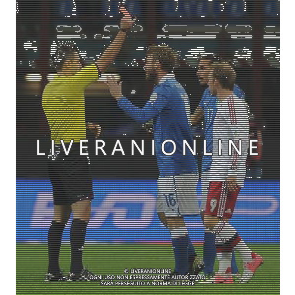 Qualificazioni ai Campionati Mondiali di Calcio Brasile FIFA 2014 Gruppo B Milano- 16.10.2012 Italia-Danimarca Nella Foto:osvaldo espulso /Ph.Vitez-Ag. Aldo Liverani