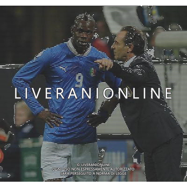 Qualificazioni ai Campionati Mondiali di Calcio Brasile FIFA 2014 Gruppo B Milano- 16.10.2012 Italia-Danimarca Nella Foto:Prandelli Cesare - Balotelli Mario /Ph.Vitez-Ag. Aldo Liverani