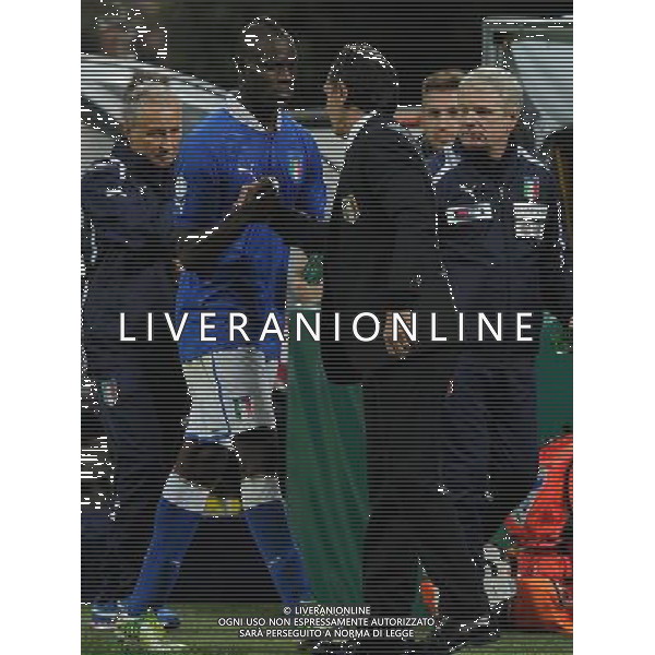 Qualificazioni ai Campionati Mondiali di Calcio Brasile FIFA 2014 Gruppo B Milano- 16.10.2012 Italia-Danimarca Nella Foto:Prandelli Cesare - Balotelli Mario /Ph.Vitez-Ag. Aldo Liverani