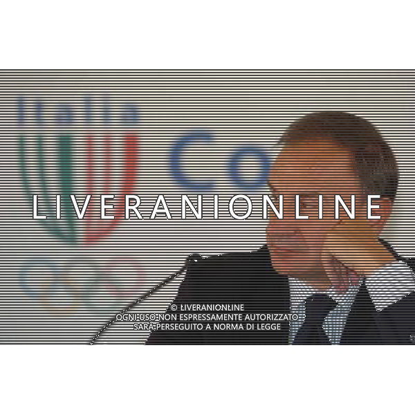 Atene 12 / 08 / 2004 Olimpiadi 2004 Casa Italia Conferenza stampa di Petrucci Giovanni ( Presidente CONI ) e Pagnozzi Raffaele ( Capo della missione italiana ) Nella foto: Petrucci Giovanni Presidente CONI ph Marco Luzzani / Ag Aldo Liverani s.a.s.