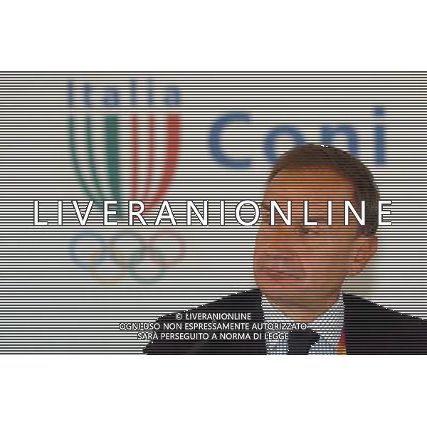 Atene 12 / 08 / 2004 Olimpiadi 2004 Casa Italia Conferenza stampa di Petrucci Giovanni ( Presidente CONI ) e Pagnozzi Raffaele ( Capo della missione italiana ) Nella foto: Petrucci Giovanni Presidente CONI ph Marco Luzzani / Ag Aldo Liverani s.a.s.