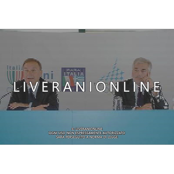 Atene 12 / 08 / 2004 Olimpiadi 2004 Casa Italia Conferenza stampa di Petrucci Giovanni ( Presidente CONI ) e Pagnozzi Raffaele ( Capo della missione italiana ) Nella foto: Petrucci Giovanni e Pagnozzi Raffaele ph Marco Luzzani / Ag Aldo Liverani s.a.s.