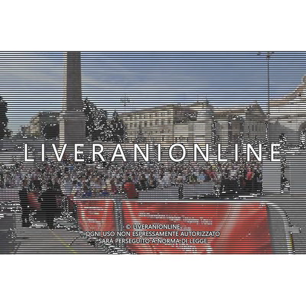 La \'Coppa dalle grandi orecchie\' a piazza del Popolo ospita la nona e ultima tappa della \'Champions League Trophy Tour 2012\' - Roma, 19 ottobre 2012 ©Corradetti/AGENZIA ALDO LIVERANI SAS 