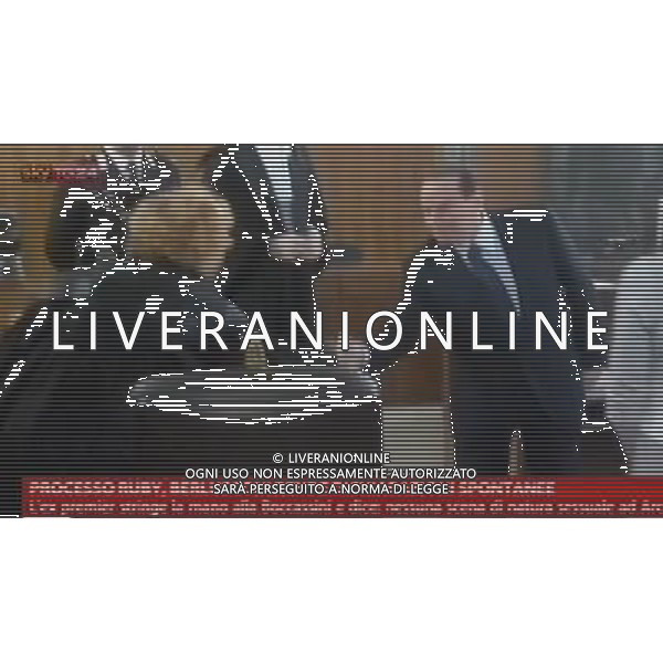 MILANO TRIBUNALE UDIENZA RUBY 19/10/2012 NELLA FOTO SILVIO BERLUSCONI STRINGE LA MANO AL PUBBLICO MINISTERO ILDA BOCCASSINI IMMAGINI TELEVISIVE DA SKY OBBLIGATORIO CITARE LA FONTE TELEVISIVA AG ALDO LIVERANI S A S