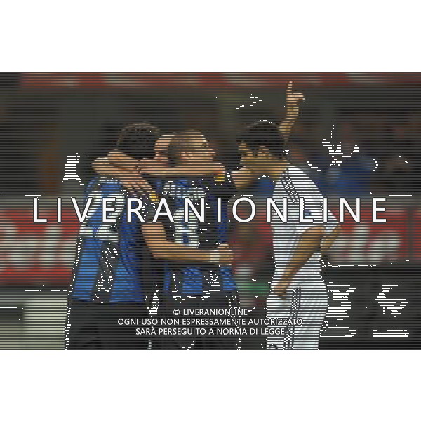 MILANO, 25-10-2012 / å©FOTO GIORGIO RAVEZZANI UEFA EUROPA LEAGUE INTER-PARTIZAN BELGRADO NELLA FOTO : ESULTANZA GOAL PALACIO AG ALDO LIVERANI S A S