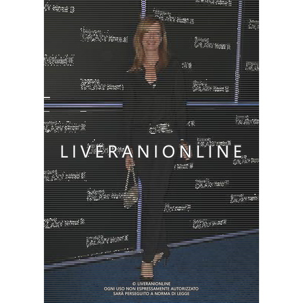 25 October 2012 - Beverly Hills, California - Allison Janney. Samsung Mobile Launch Party For The New Samsung Galaxy Note II Held At Private Residence. Photo Credit: Kevan Brooks/AdMedia /AGENZIA ALDO LIVERANI SAS/ITALY ONLY - EDITORIAL USE ONLY