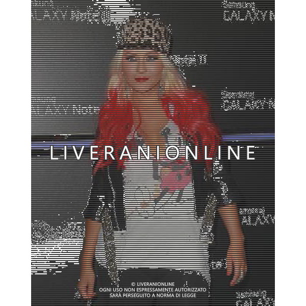 25 October 2012 - Beverly Hills, California - Christina Aguilera. Samsung Mobile Launch Party For The New Samsung Galaxy Note II Held At Private Residence. Photo Credit: Kevan Brooks/AdMedia /AGENZIA ALDO LIVERANI SAS/ITALY ONLY - EDITORIAL USE ONLY