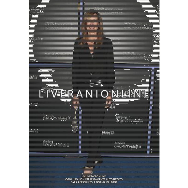 25 October 2012 - Beverly Hills, California - Allison Janney. Samsung Mobile Launch Party For The New Samsung Galaxy Note II Held At Private Residence. Photo Credit: Kevan Brooks/AdMedia /AGENZIA ALDO LIVERANI SAS/ITALY ONLY - EDITORIAL USE ONLY