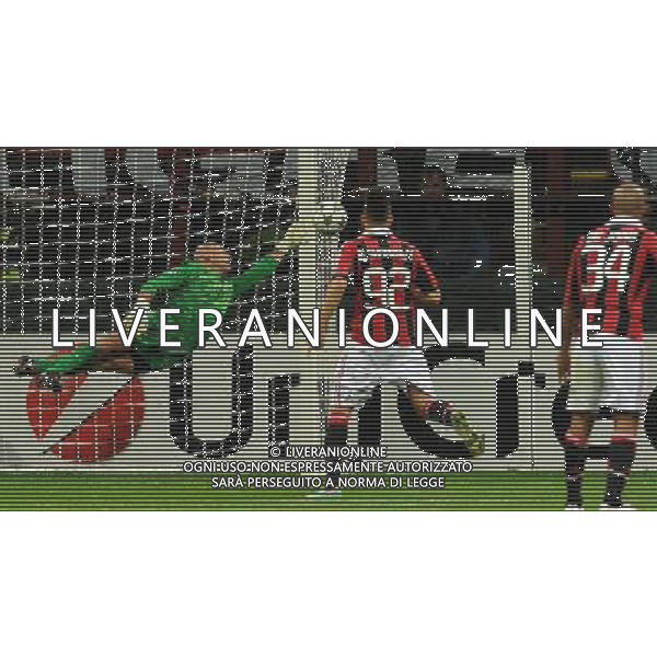 UEFA Champions League 2012/2013 Gruppo C Milano - 06.11.2012 Milan-Malaga Nella Foto:parata willy su tiro di bojan /Ph.Vitez-Ag. Aldo Liverani