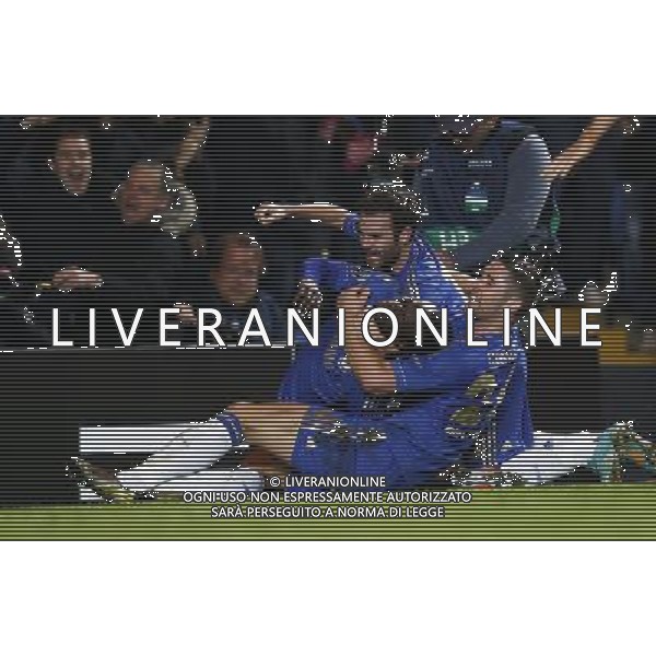 (121108) -- LONDON, Nov. 8, 2012 () -- Chelsea\'s Victor Moses (C) celebrates his goal with Juan Mata (L) and Gary Cahill during the UEFA Champions League Group E match between Chelsea and Shakhtar Donetsk in London, Britain, on Nov. 7, 2012. Chelsea won 3-2. (/Wang Lili) AG ALDO LIVERANI S A S ONLY ITALY