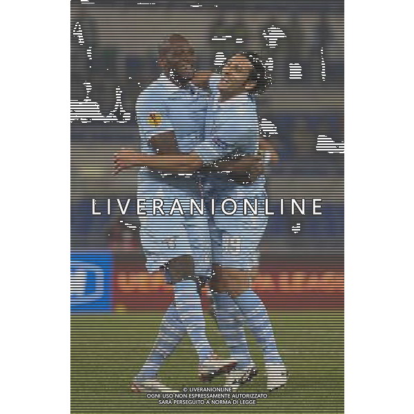 Roma - 08/11/2012 - Stadio Olimpico - Uefa Europa League 2012/2013 - Girone J - Lazio vs Panathinaikos - nella foto: Sergio Floccari esulta con Michael Ciani dopo il gol Â© Fabrizio Corradetti - Ag. Aldo Liverani sas
