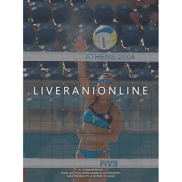Atene 17-08-2004 olimpiadi 2004 beach volley femminile perrotta/gattelli:adriana bear/shelda nella foto perrotta lucilla ph marco luzzani/ag aldo liverani s.a.s.