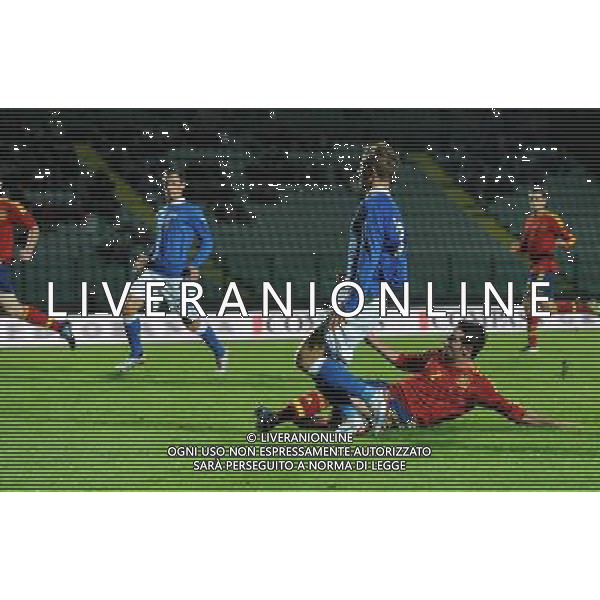 Amichevole Siena - 13.11.2012 Italia-Spagna U21 Nella Foto:longo gol /Ph.Vitez-Ag. Aldo Liverani