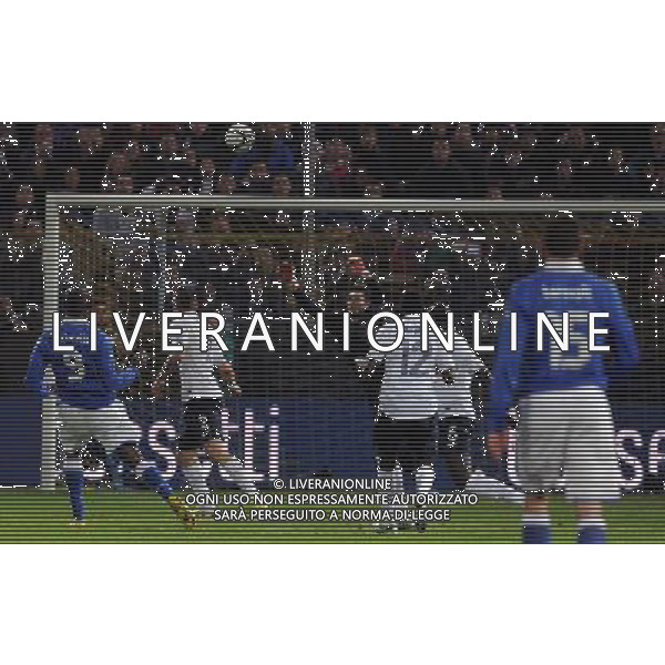 Amichevole Parma - 14.11.2012 Italia-Francia Nella Foto:balotelli colpisce la traversa /Ph.Vitez-Ag. Aldo Liverani