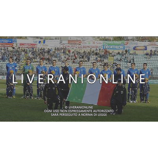 Frosinone - 14/11/2012 - Stadio Comunale Matusa - International Challenge Trophy - Nazionale Under 21 Lega Pro - Italia vs Russia - nella foto: La nazionale durante gli inni nazionali Â© Fabrizio Corradetti - Ag. Aldo Liverani sas