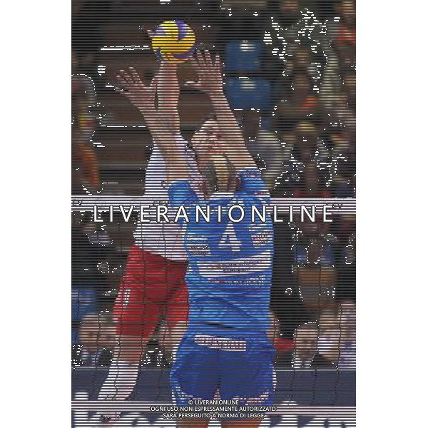 14.11.2012 RZESZOW SIATKOWKA LIGA MISTRZOW MEN CEV VOLLEYBALL CHAMPIONS LEAGUE 2013 MATCH ASSECO RESOVIA RZESZOW - BRE BANCA LANNUTTI CUNEO N/Z ZBIGNIEW BARTMAN EARVIN NGAPETH FOT MACIEJ GOCLON / FOTONEWS/NEWSPIX.PL --- Newspix.pl AG ALDO LIVERANI S A S ONLY ITALY *** Local Caption *** www.newspix.pl mail us: info@newspix.pl call us: 0048 022 23 22 222 --- Polish Picture Agency by Ringier Axel Springer Poland