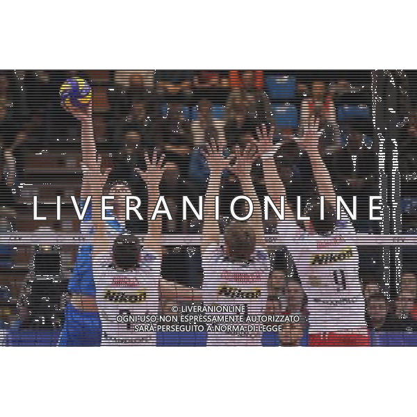 14.11.2012 RZESZOW SIATKOWKA LIGA MISTRZOW MEN CEV VOLLEYBALL CHAMPIONS LEAGUE 2013 MATCH ASSECO RESOVIA RZESZOW - BRE BANCA LANNUTTI CUNEO N/Z TSVETAN SOKOLOV ALEH ACHREM OLIEG AKHREM PIOTR NOWAKOWSKI ZBIGNIEW BARTMAN FOT MACIEJ GOCLON / FOTONEWS/NEWSPIX.PL --- Newspix.pl AG ALDO LIVERANI S A S ONLY ITALY *** Local Caption *** www.newspix.pl mail us: info@newspix.pl call us: 0048 022 23 22 222 --- Polish Picture Agency by Ringier Axel Springer Poland