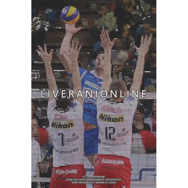 14.11.2012 RZESZOW SIATKOWKA LIGA MISTRZOW MEN CEV VOLLEYBALL CHAMPIONS LEAGUE 2013 MATCH ASSECO RESOVIA RZESZOW - BRE BANCA LANNUTTI CUNEO N/Z TSVETAN SOKOLOV ALEH ACHREM OLIEG AKHREM LUKASZ PERLOWSKI FOT MACIEJ GOCLON / FOTONEWS/NEWSPIX.PL --- Newspix.pl AG ALDO LIVERANI S A S ONLY ITALY *** Local Caption *** www.newspix.pl mail us: info@newspix.pl call us: 0048 022 23 22 222 --- Polish Picture Agency by Ringier Axel Springer Poland