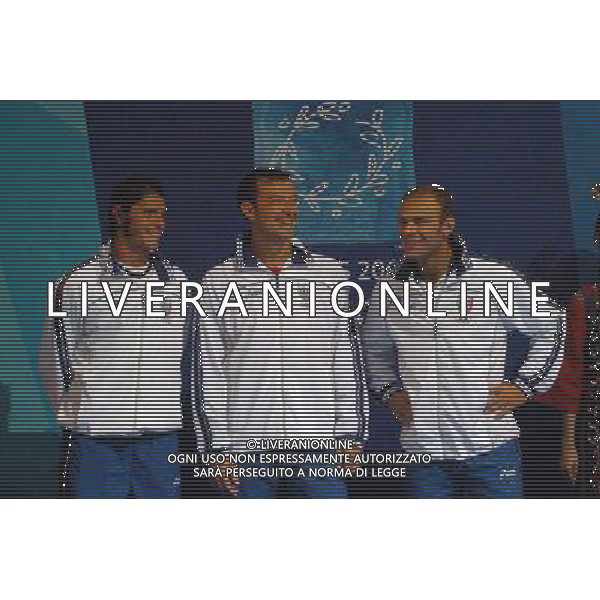 OLIMPIADI DI ATENE 19/08/2004 FINALE SCIABOLA A SQUADRE NELLA FOTO LUIGI TARANTINO, GIAMPIERO PASTORE E ALDO MONTANO MEDAGLIA D\'ARGENTO FOTO MARCO LUZZANI/AG ALDO LIVERANI