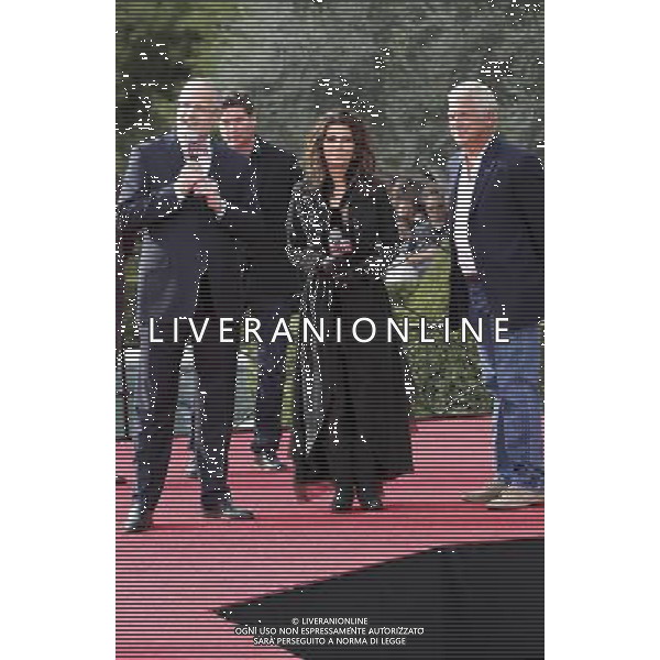 14 November 2012 - Las Vegas, Nevada - Shania Twain. Shania Twain arrives in style to the Colosseum at Caesars Palace to prepare for her new show, \'Shania: Still The One\' . Photo Credit: MJT/AdMedia /AGENZIA ALDO LIVERANI SAS/ITALY ONLY - EDITORIAL USE ONLY