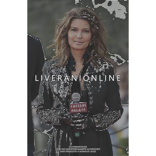 14 November 2012 - Las Vegas, Nevada - Shania Twain. Shania Twain arrives in style to the Colosseum at Caesars Palace to prepare for her new show, \'Shania: Still The One\' . Photo Credit: MJT/AdMedia /AGENZIA ALDO LIVERANI SAS/ITALY ONLY - EDITORIAL USE ONLY