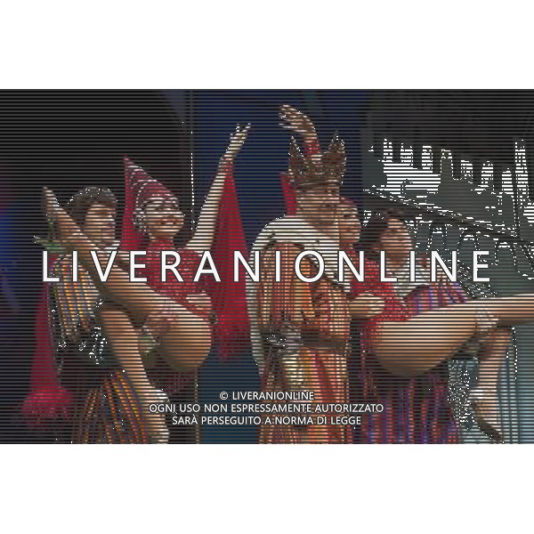 Cast members of Monty Python\'s \'Spamalot\' attend a press-preview at The Playhouse Theatre in London Stephen Tompkinson ©photoshot/Agenzia Aldo Liverani Sas - ITALY ONLY - EDITORIAL USE ONLY