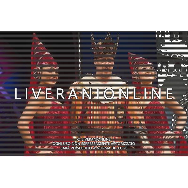 Cast members of Monty Python\'s \'Spamalot\' attend a press-preview at The Playhouse Theatre in London Stephen Tompkinson ©photoshot/Agenzia Aldo Liverani Sas - ITALY ONLY - EDITORIAL USE ONLY