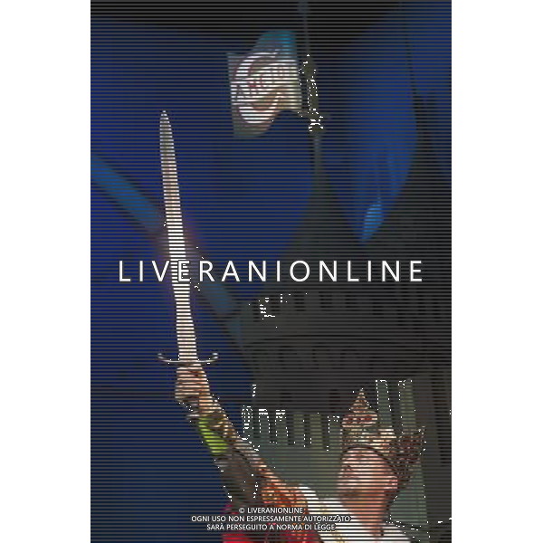 Cast members of Monty Python\'s \'Spamalot\' attend a press-preview at The Playhouse Theatre in London Stephen Tompkinson ©photoshot/Agenzia Aldo Liverani Sas - ITALY ONLY - EDITORIAL USE ONLY