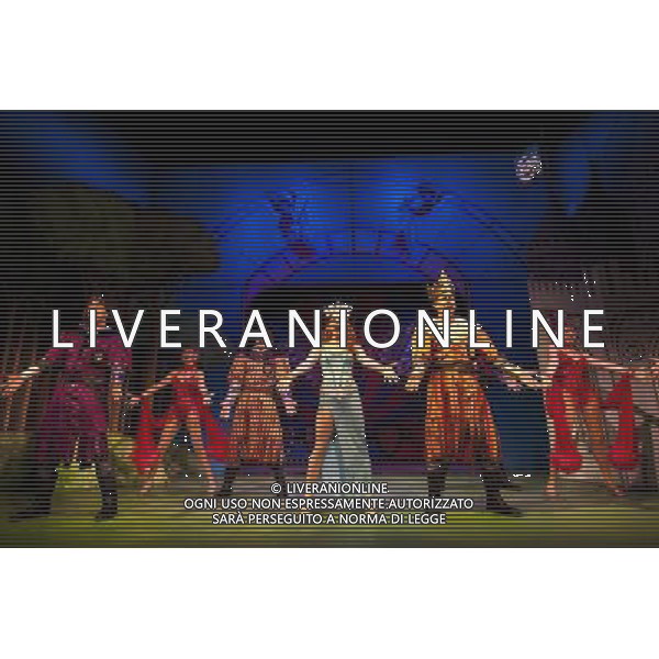 Cast members of Monty Python\'s \'Spamalot\' attend a press-preview at The Playhouse Theatre in London Stephen Tompkinson Anna Jane Casey ©photoshot/Agenzia Aldo Liverani Sas - ITALY ONLY - EDITORIAL USE ONLY