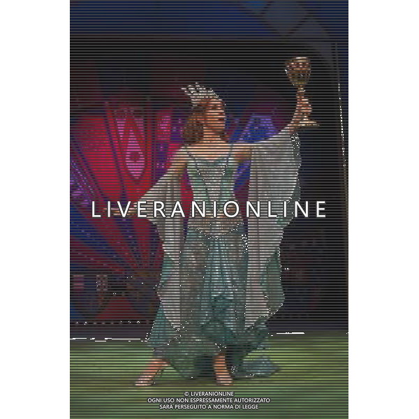 Cast members of Monty Python\'s \'Spamalot\' attend a press-preview at The Playhouse Theatre in London Anna Jane Casey ©photoshot/Agenzia Aldo Liverani Sas - ITALY ONLY - EDITORIAL USE ONLY