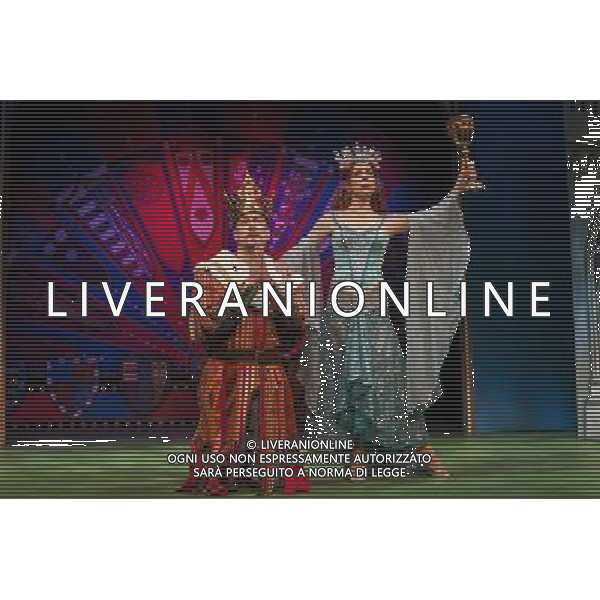 Cast members of Monty Python\'s \'Spamalot\' attend a press-preview at The Playhouse Theatre in London Stephen Tompkinson Anna Jane Casey ©photoshot/Agenzia Aldo Liverani Sas - ITALY ONLY - EDITORIAL USE ONLY