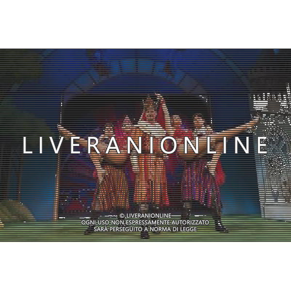 Cast members of Monty Python\'s \'Spamalot\' attend a press-preview at The Playhouse Theatre in London Stephen Tompkinson ©photoshot/Agenzia Aldo Liverani Sas - ITALY ONLY - EDITORIAL USE ONLY