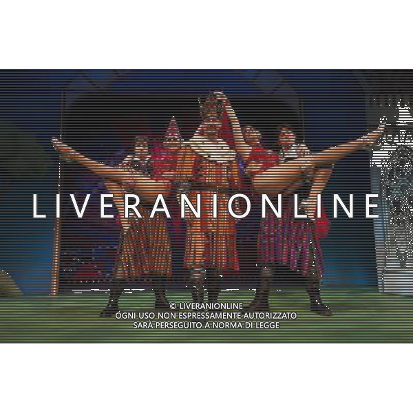 Cast members of Monty Python\'s \'Spamalot\' attend a press-preview at The Playhouse Theatre in London Stephen Tompkinson ©photoshot/Agenzia Aldo Liverani Sas - ITALY ONLY - EDITORIAL USE ONLY