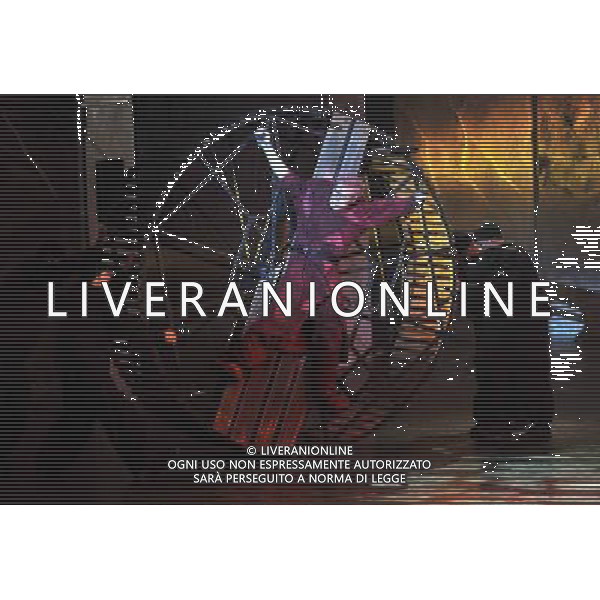 (121119) -- QINDAO, Nov. 19, 2012 () -- Actors perform during the musical Notre-Dame de Paris at Qingdao Grand Theatre in Qingdao, east China\'s Shandong Province, Nov. 18, 2012. (/Li Ziheng) (lfj) ©photoshot/AGENZIA ALDO LIVERANI SAS - ITALY ONLY - Attori mettono in scena il musical Notre Dame de Paris al Gran Teatro a Qingdao, est Cina provincia di Shandong, 18 novembre 2012.