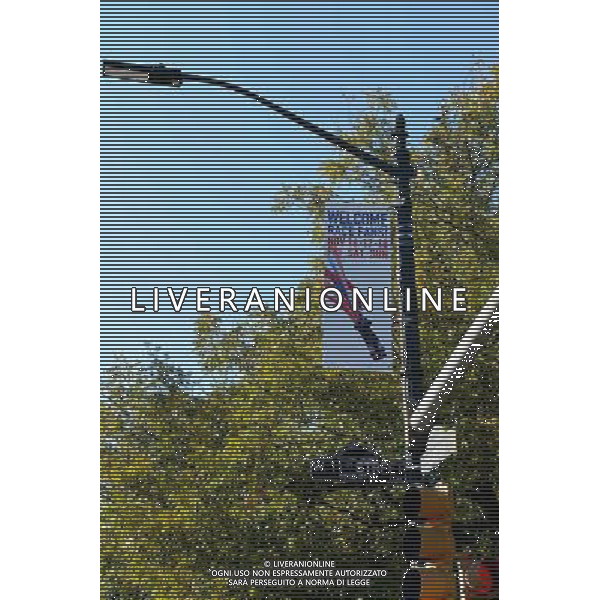 F1 race banner on 11th Street in Austin. 14.11.2012. Formula 1 World Championship, Rd 19, United States Grand Prix, Austin, Texas, USA, Preparation Day. - www.xpbimages.com, EMail: requests@xpbimages.com - copy of publication required for printed pictures. Every used picture is fee-liable. © Copyright: Photo4 / XPB Images AG ALDO LIVERANI S A S ONLY ITALY