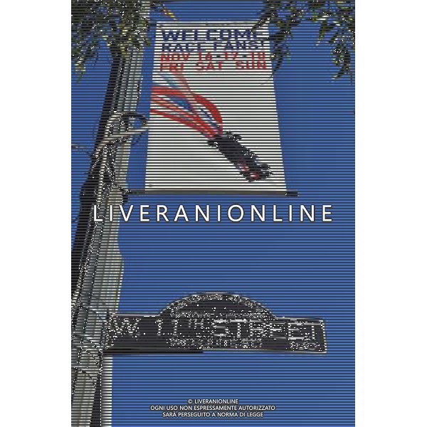 F1 race banner on 11th Street in Austin. 14.11.2012. Formula 1 World Championship, Rd 19, United States Grand Prix, Austin, Texas, USA, Preparation Day. - www.xpbimages.com, EMail: requests@xpbimages.com - copy of publication required for printed pictures. Every used picture is fee-liable. © Copyright: Photo4 / XPB Images AG ALDO LIVERANI S A S ONLY ITALY